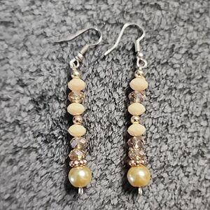 Elegant Goldtone and Cream Beaded Earrings